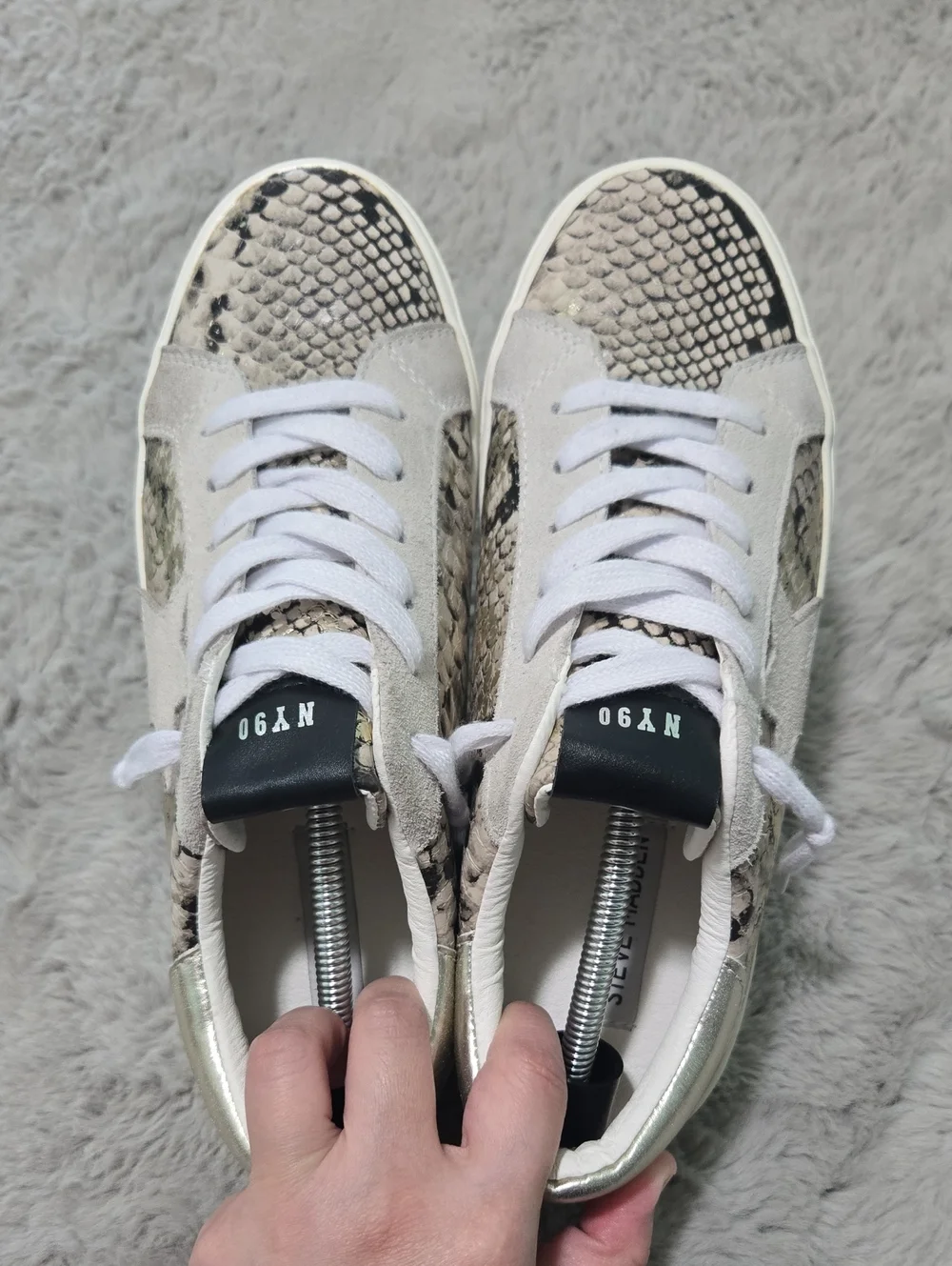 Steve Madden Philosophy gold and snakeskin-embossed low-top sneakers size 10